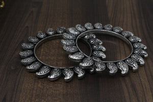 Gemzlane oxidized silver tone pair of bangles for women and girls - Gemzlane